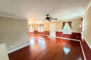 700 E Main St, Hillsboro, OH 45133 - Photo 6