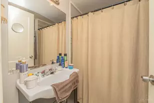 1063 Winfield Ave, Cincinnati, OH 45205 - Photo 16