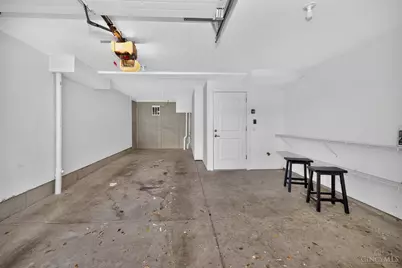 438 Northern Avenue, Cincinnati, OH 45229 - Photo 34