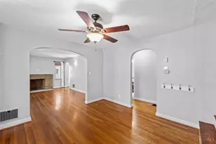 6941 Palmetto St, Cincinnati, OH 45227 - Photo 8