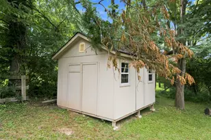 7088 Pickway Dr, Green Township, OH 45233 - Photo 40