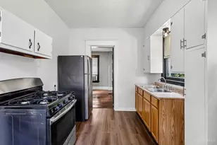 172 Kinsey Ave, Cincinnati, OH 45219 - Photo 34