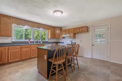 1895 Ryan Road, Springboro, OH 45066 - Photo 6