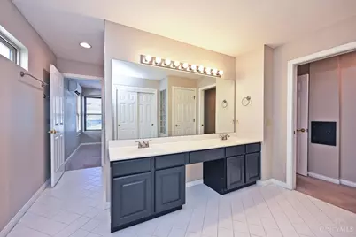 940 Weninger Circle, Cincinnati, OH 45203 - Photo 24