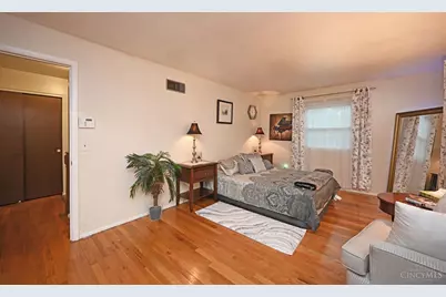 12012 Cantrell Drive, Cincinnati, OH 45246 - Photo 26
