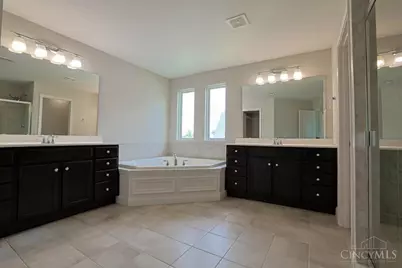 9817 Cross Meadow Drive, Deerfield Township, OH 45040 - Photo 24