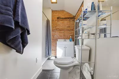 215 Warner Street, Cincinnati, OH 45219 - Photo 78