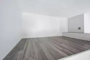 215 Warner St, Cincinnati, OH 45219 - Photo 34