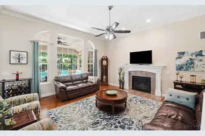 3042 Fiddlers Ridge Drive, Cincinnati, OH 45248 - Photo 6