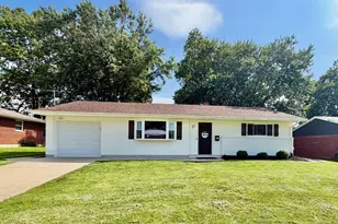 27 Lawndale Ave, Lebanon, OH 45036 - Photo 1