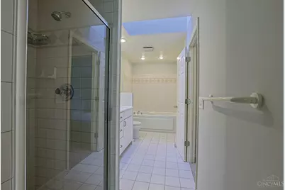 520 Missouri Avenue, Cincinnati, OH 45226 - Photo 14