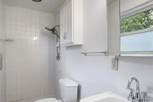 890 Summerfield Ln, Springdale, OH 45240 - Photo 34