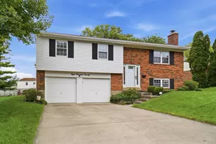 890 Summerfield Ln, Springdale, OH 45240 - Photo 16