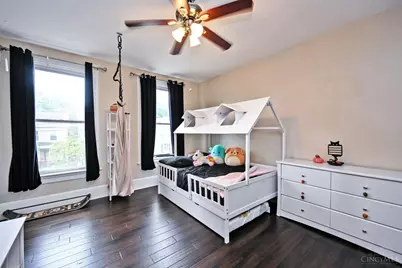 1730 Fairfax Avenue, Cincinnati, OH 45207 - Photo 28