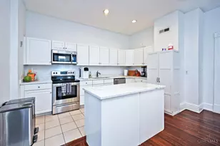 1730 Fairfax Ave, Cincinnati, OH 45207 - Photo 10