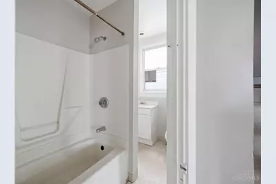 312 Warner Street, Cincinnati, OH 45219 - Photo 8