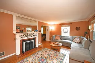 6570 Baywood Ln, Cincinnati, OH 45224 - Photo 10