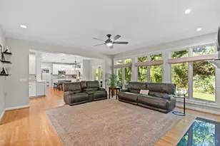 2077 Anderson Cove Ln, Anderson Township, OH 45244 - Photo 10