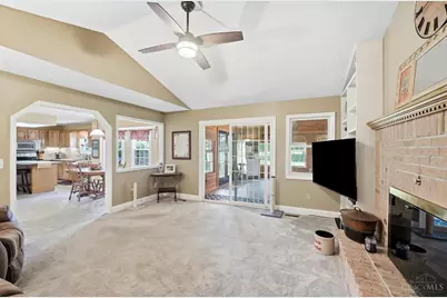 1835 Chardonnay Drive, Hamilton Township, OH 45152 - Photo 14