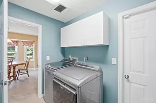 1835 Chardonnay Dr, Hamilton Township, OH 45152 - Photo 28