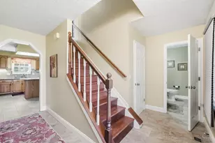 1835 Chardonnay Dr, Hamilton Township, OH 45152 - Photo 36