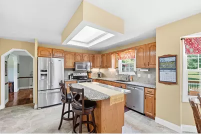 1835 Chardonnay Drive, Hamilton Township, OH 45152 - Photo 20