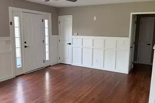 9785 Winton Hills Ln, Springfield Township, OH 45215 - Photo 10