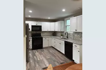 9785 Winton Hills Lane, Springfield Township, OH 45215 - Photo 14
