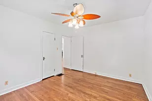 2402 Langdon Farm Rd, Cincinnati, OH 45237 - Photo 20