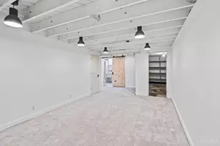 2402 Langdon Farm Rd, Cincinnati, OH 45237 - Photo 32
