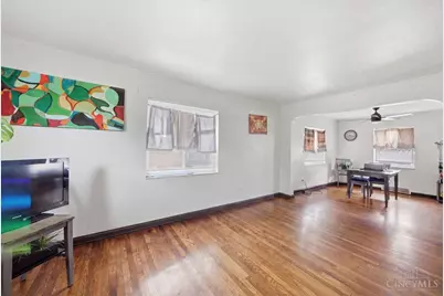 2282 Baltimore Avenue, Cincinnati, OH 45225 - Photo 6