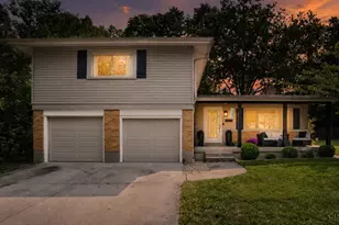 3588 Janlin Ct, Cincinnati, OH 45211 - Photo 2
