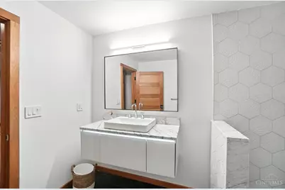 1628 Central Parkway, Cincinnati, OH 45202 - Photo 64