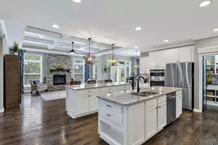 6845 Roberts Park Dr, Deerfield Township, OH 45040 - Photo 10