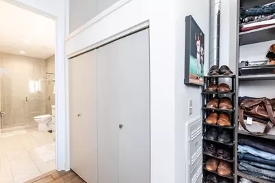 813 Broadway Street #102, Cincinnati, OH 45202 - Photo 24