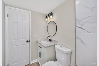 7954 Seward Avenue, Cincinnati, OH 45231 - Photo 24