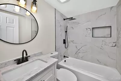 7954 Seward Avenue, Cincinnati, OH 45231 - Photo 18