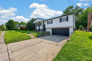 7954 Seward Ave, Cincinnati, OH 45231 - Photo 4