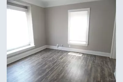 4747 Howard Avenue, Cincinnati, OH 45223 - Photo 2
