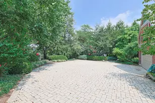 402 W Cliff Ln, Cincinnati, OH 45220 - Photo 48