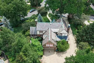 402 W Cliff Ln, Cincinnati, OH 45220 - Photo 64