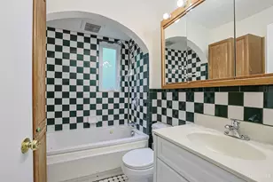 4712 Basil Ln, Delhi Township, OH 45238 - Photo 16