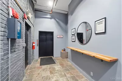 214 E Fourteenth Street #3B, Cincinnati, OH 45202 - Photo 6