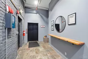 214 E 14th St, Cincinnati, OH 45202 - Photo 6