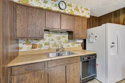 5517 Karen Avenue, Green Township, OH 45248 - Photo 10