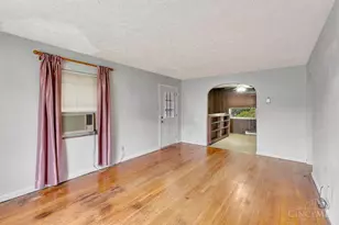 5517 Karen Ave, Green Township, OH 45248 - Photo 6