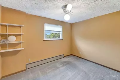 5517 Karen Avenue, Green Township, OH 45248 - Photo 22