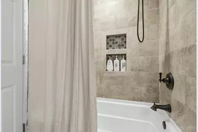 5771 Lake Circle Drive, Fairfield, OH 45014 - Photo 22