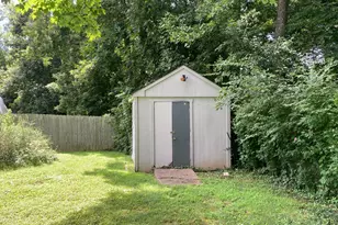 517 Diana Ave, Batavia, OH 45103 - Photo 8
