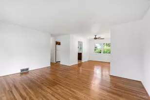 727 W Kemper Rd, Forest Park, OH 45246 - Photo 4